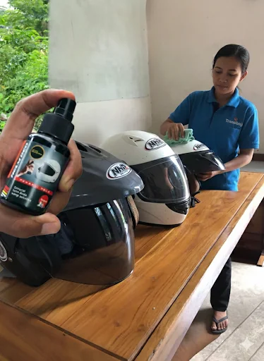 Clean Helmets Labuan Bajo