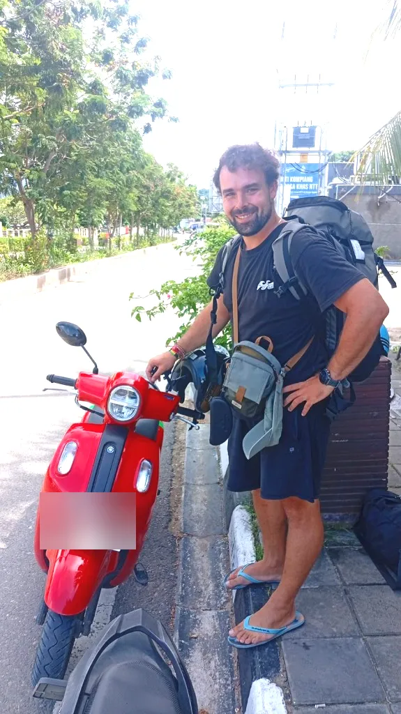 Sewa Yamaha Fazzio 125cc Pelanggan Flores
